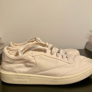 Reebok Tennis Style Sneakers